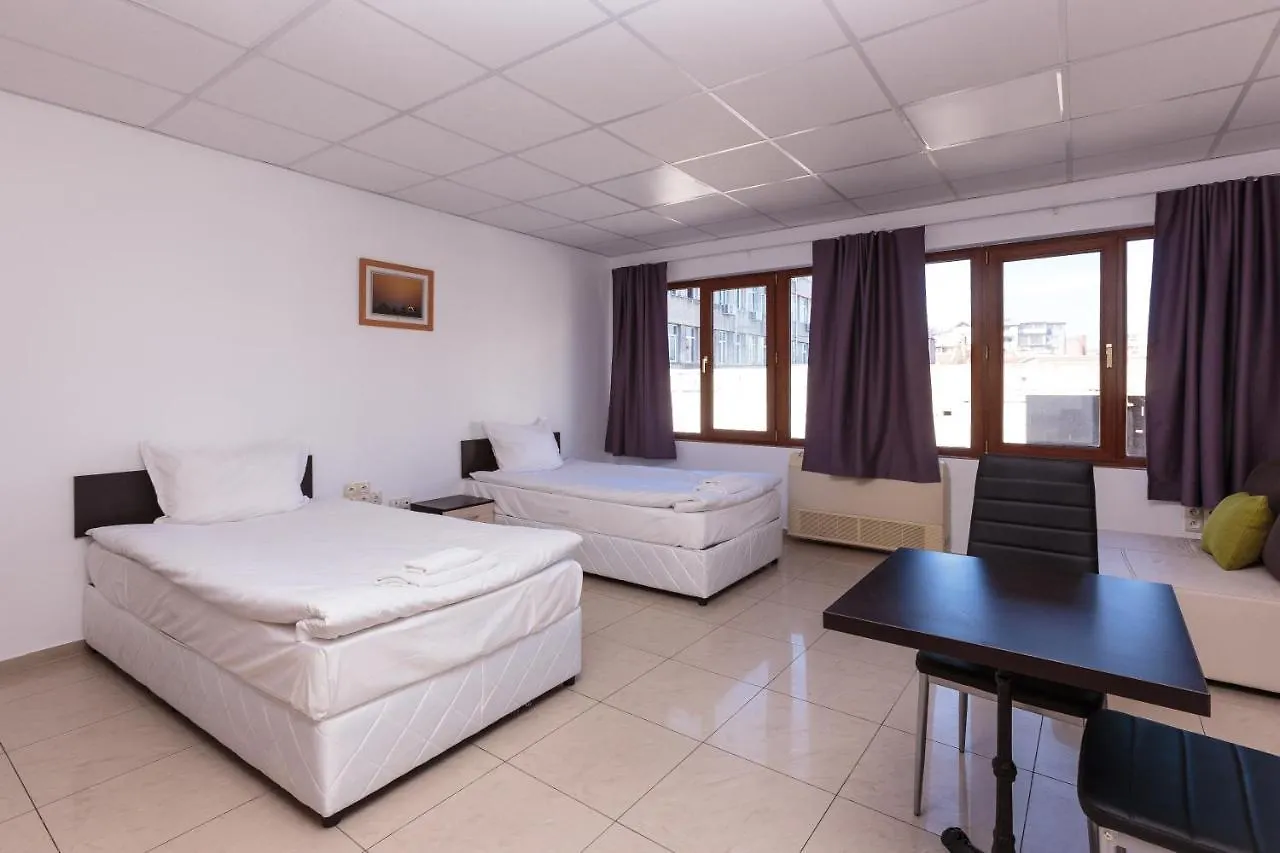 Hostel Стаи За Гости Хан Крум Burgas